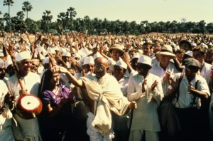 Gandhi (1982).